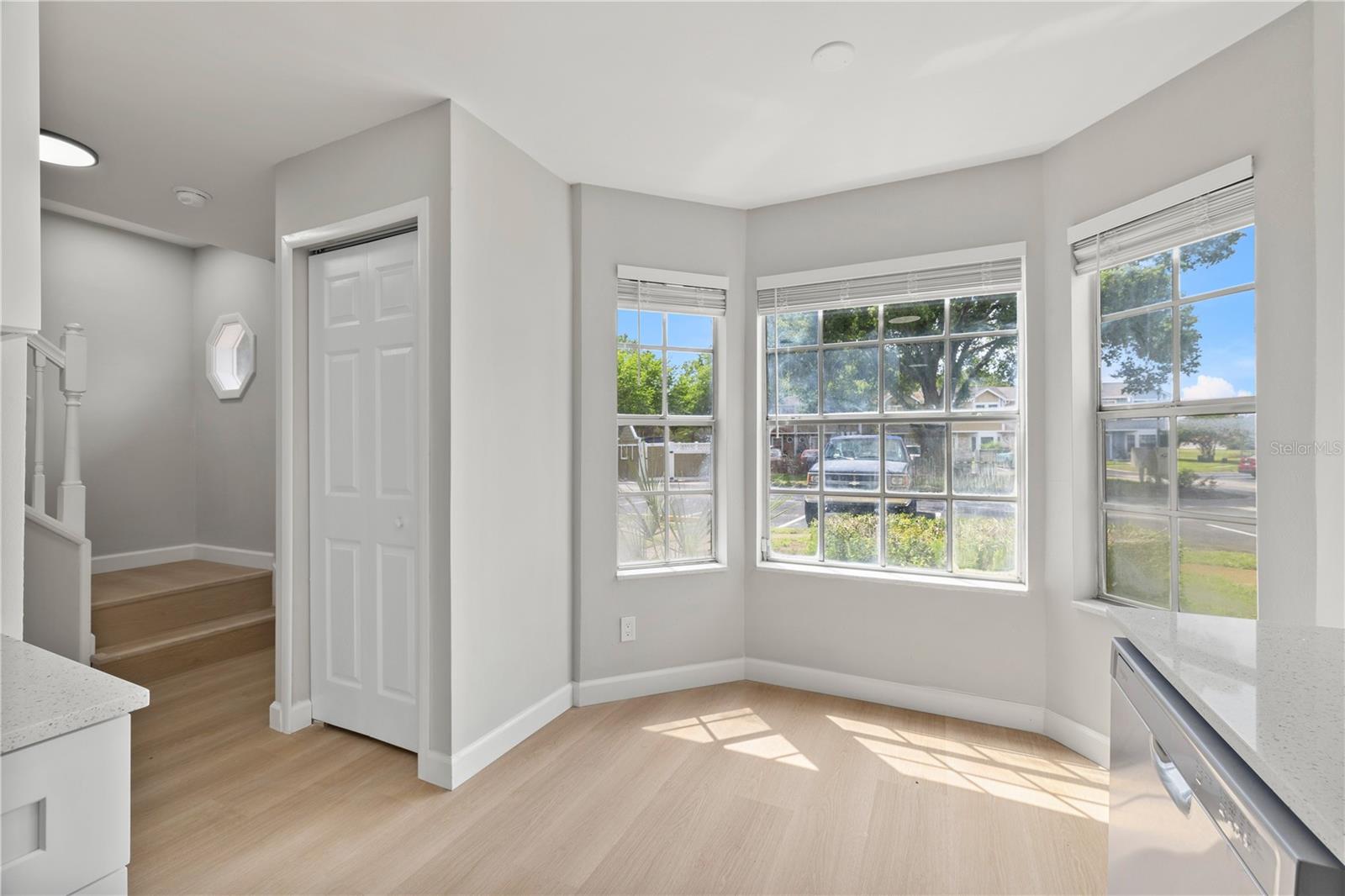 Image 9 of 51 For 11757 Windbourne Circle