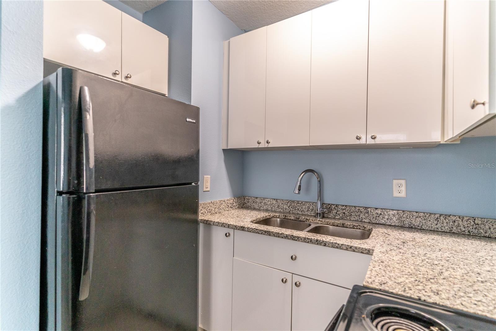 Image 9 of 17 For 1207 Cypress Street