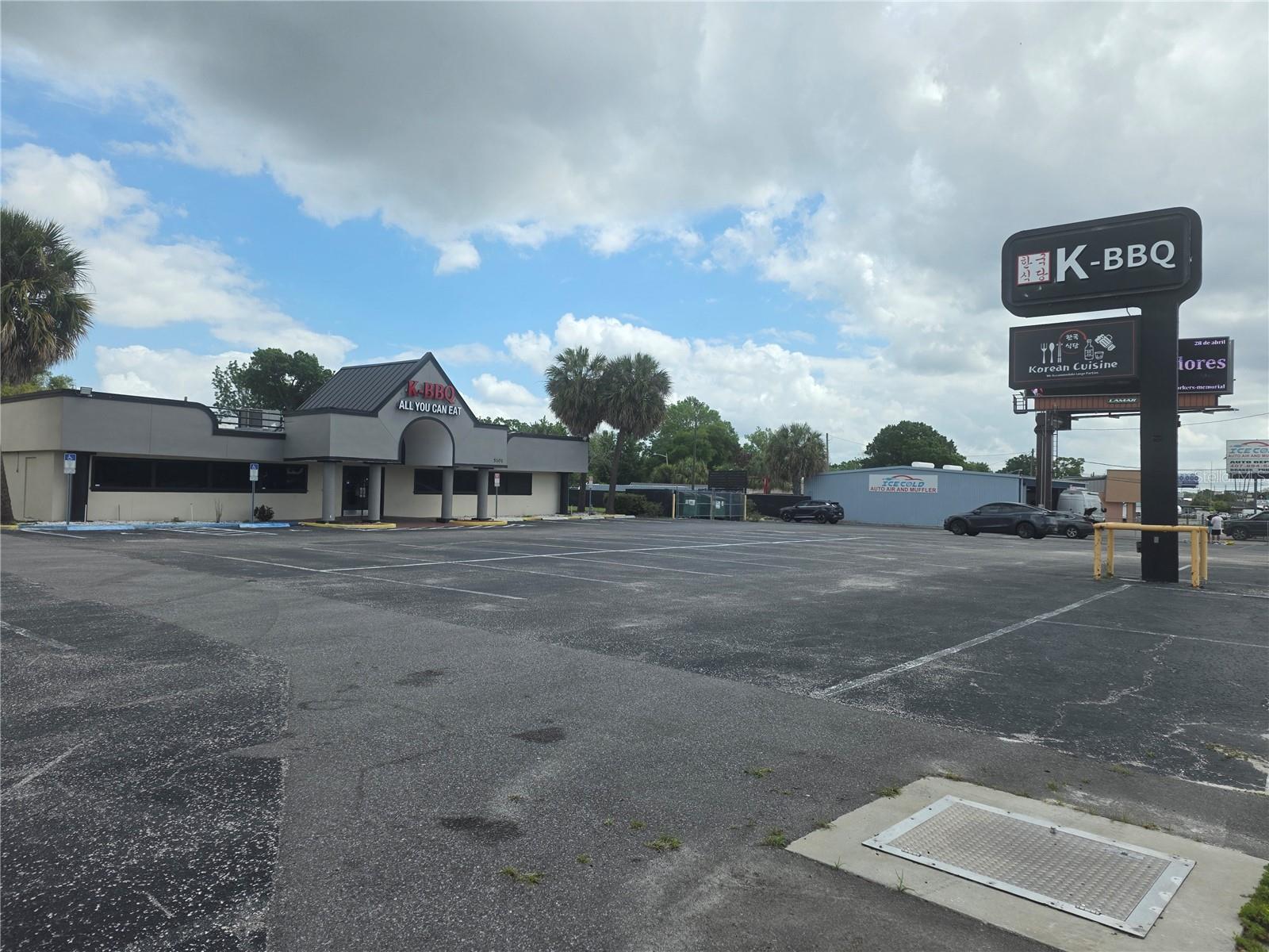 Image 2 of 11 For 5101 Colonial Drive