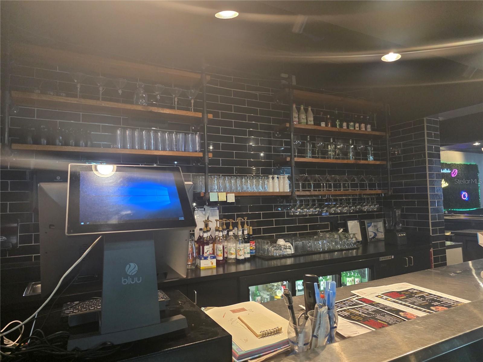 Image 8 of 11 For 5101 Colonial Drive