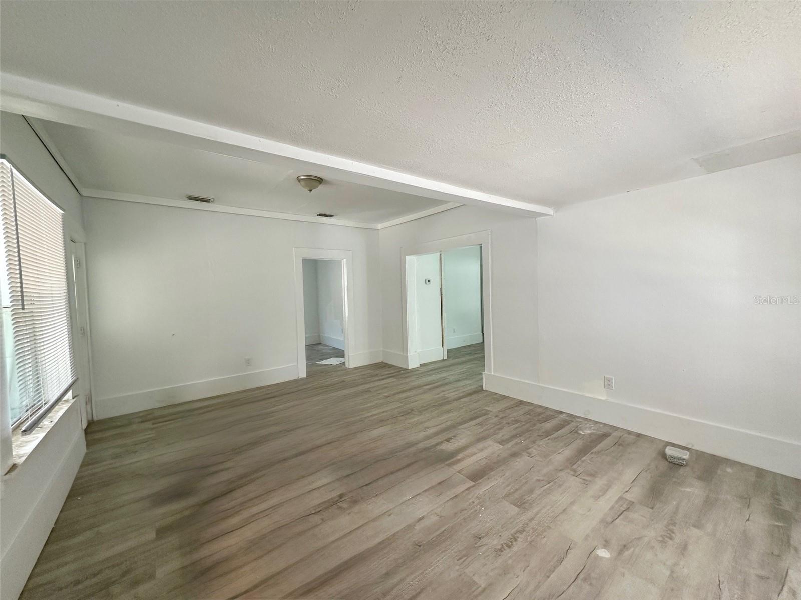 Image 3 of 17 For 611 Sanford Avenue