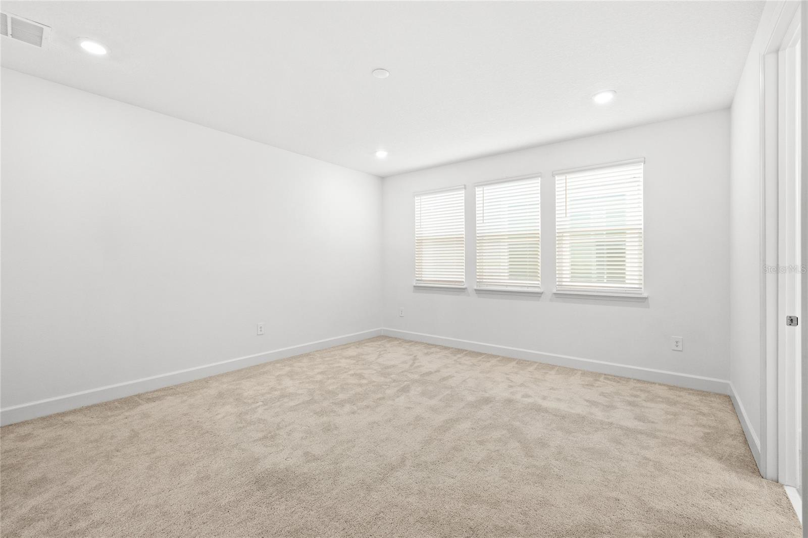 Image 22 of 38 For 16283 Honey Harvest Street