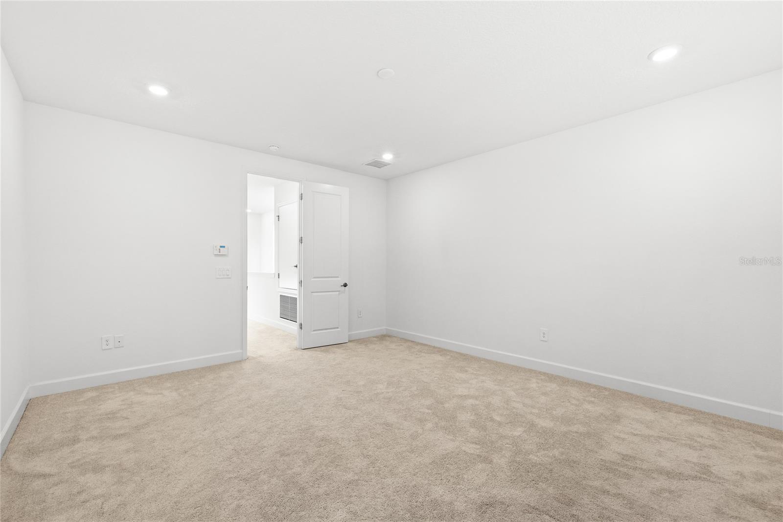 Image 23 of 38 For 16283 Honey Harvest Street