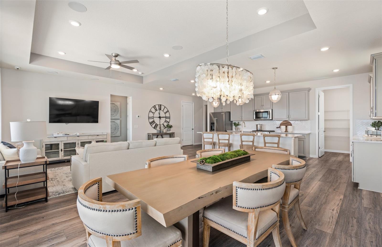 Image 29 of 41 For 13043 Sandcastle Drive