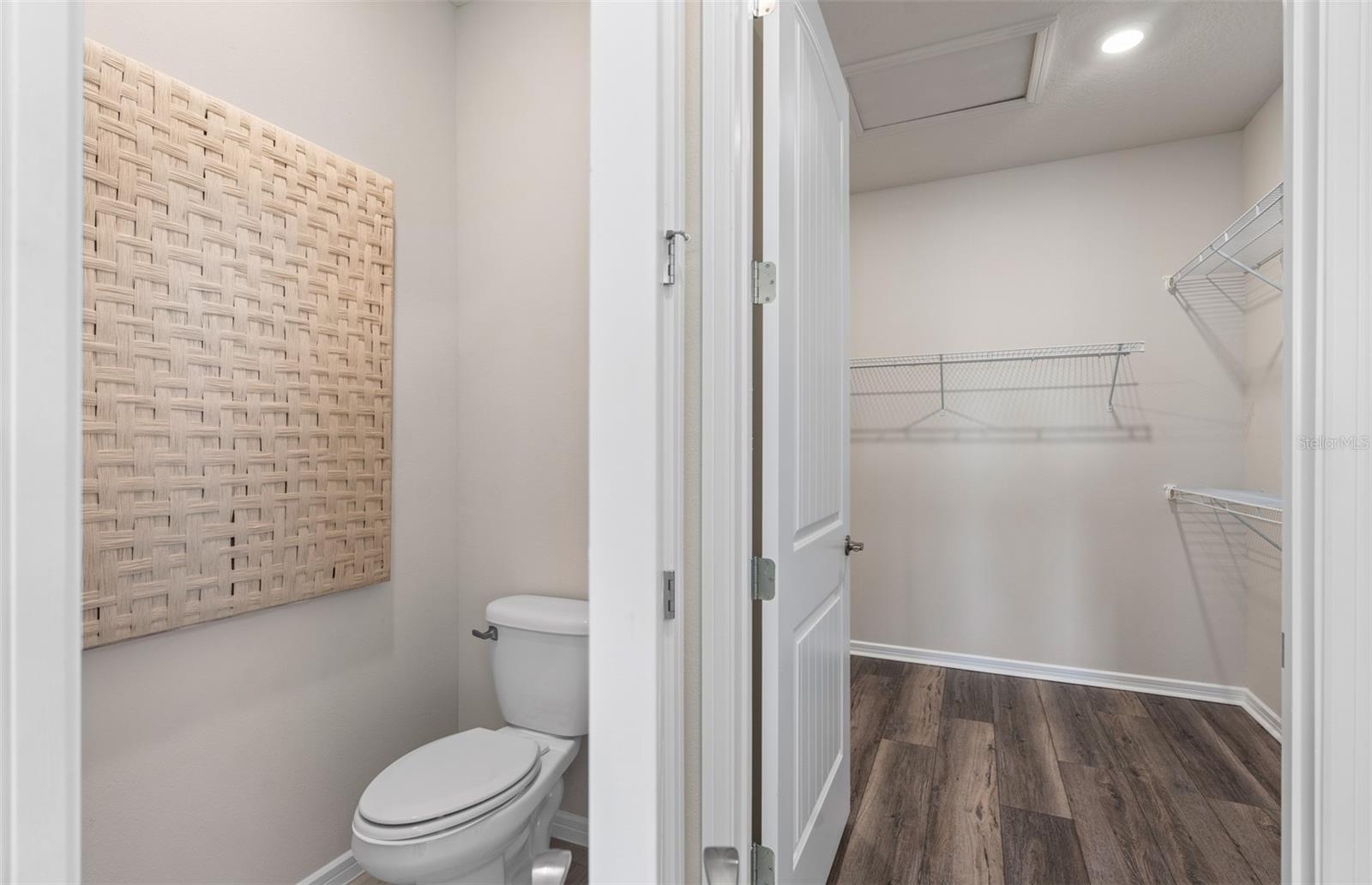 Image 34 of 41 For 13043 Sandcastle Drive