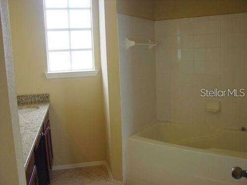 Image 8 of 8 For 1321 Arbor Vista Loop 209