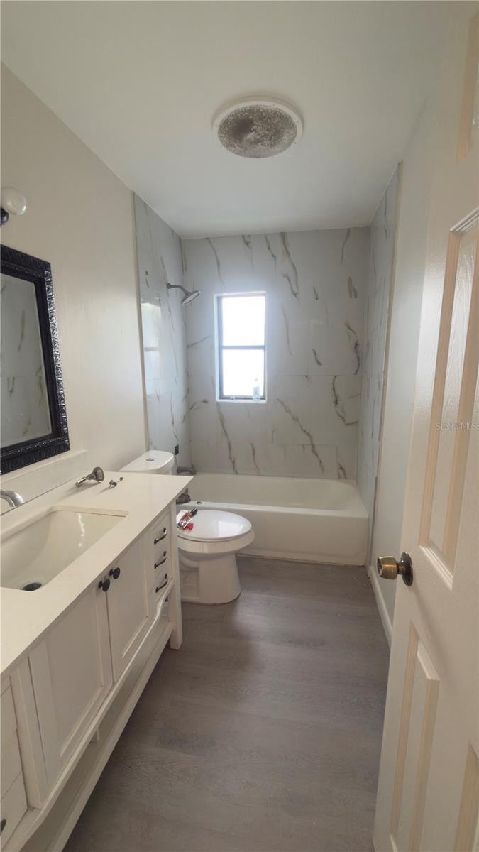 Image 8 of 13 For 1926 Honour Road 4