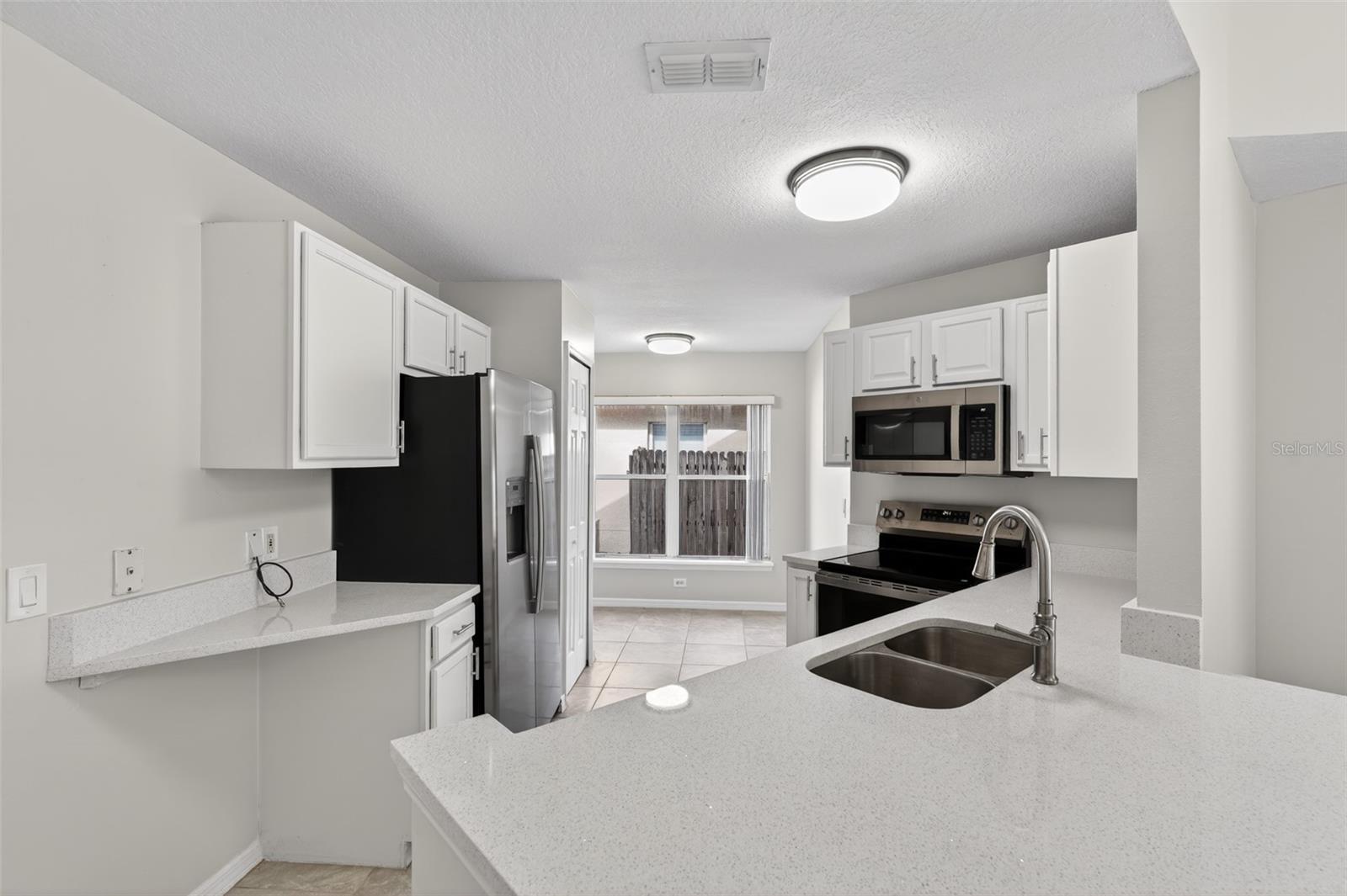 Image 10 of 29 For 3815 Kyle Drive