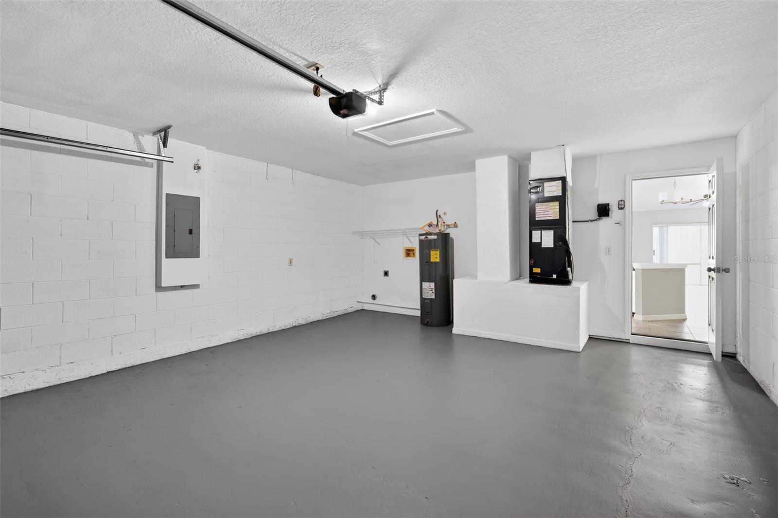 Image 24 of 29 For 3815 Kyle Drive