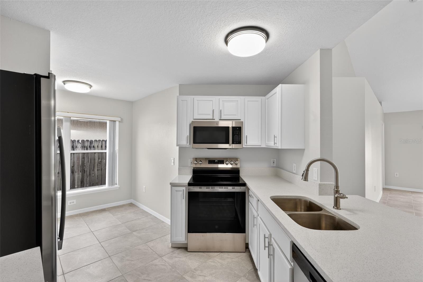 Image 9 of 29 For 3815 Kyle Drive