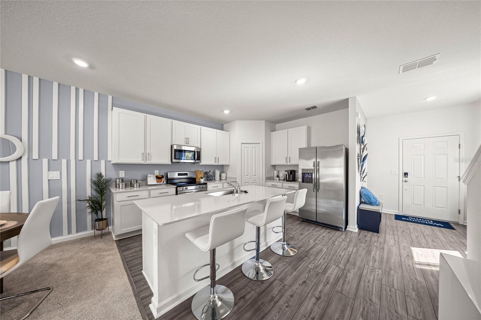 Image 16 of 24 For 14585 163rd Place