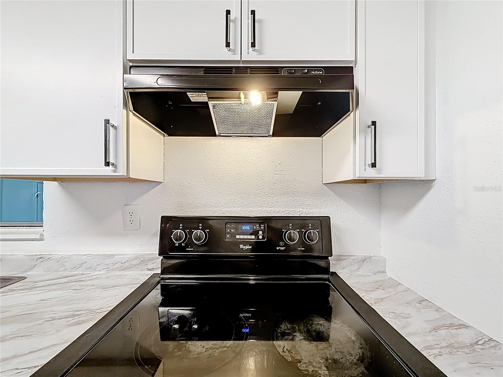 Image 11 of 56 For 544 Mercury Avenue