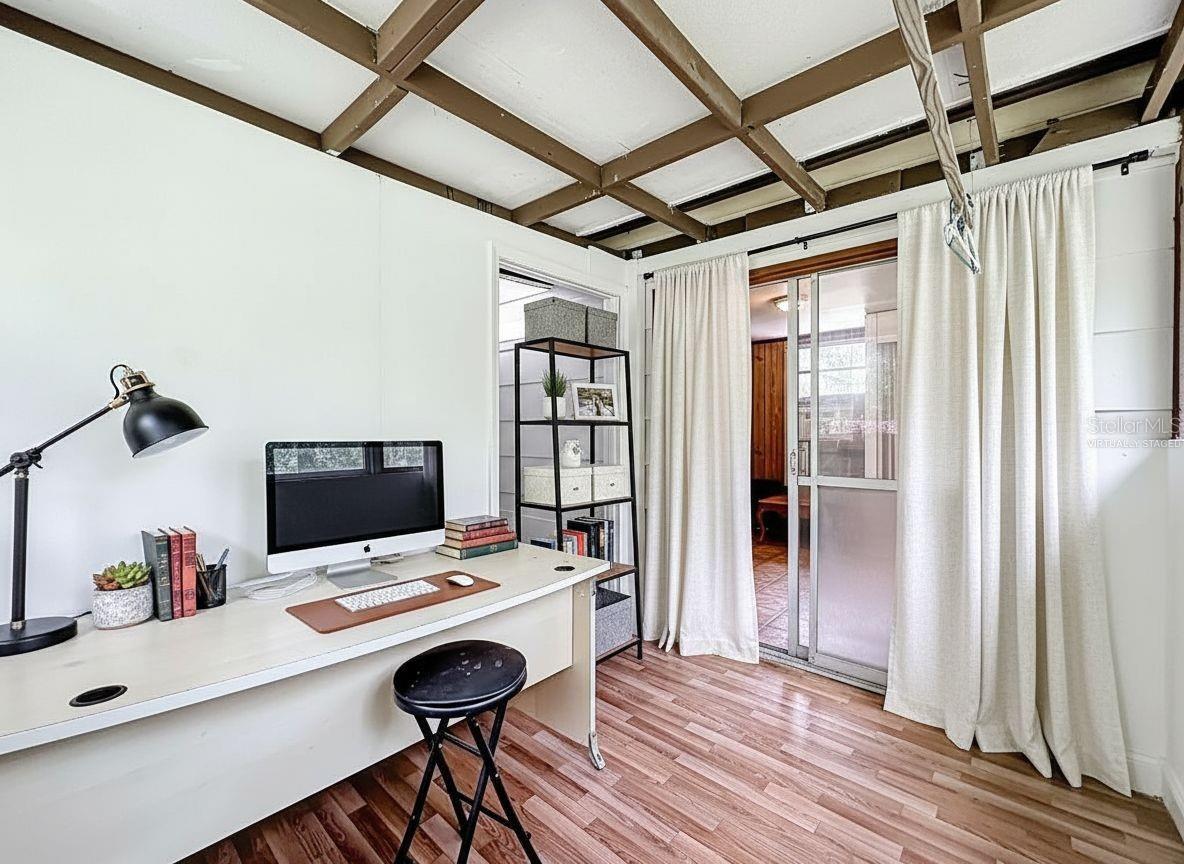 Image 30 of 56 For 544 Mercury Avenue