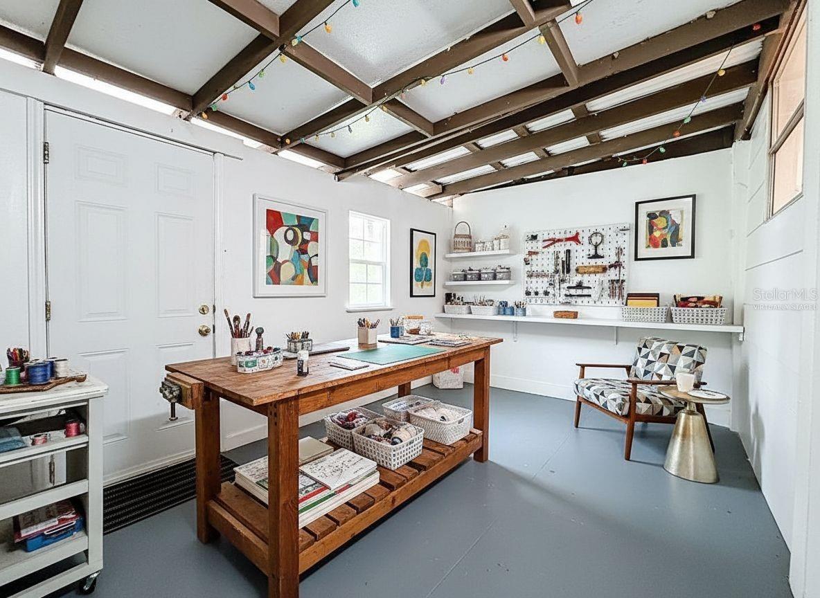 Image 33 of 56 For 544 Mercury Avenue