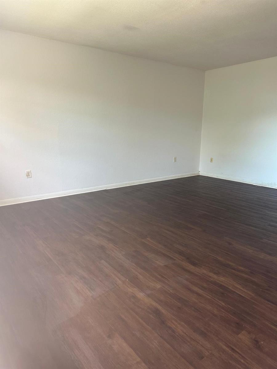 Image 2 of 13 For 747 Wyman Court 747