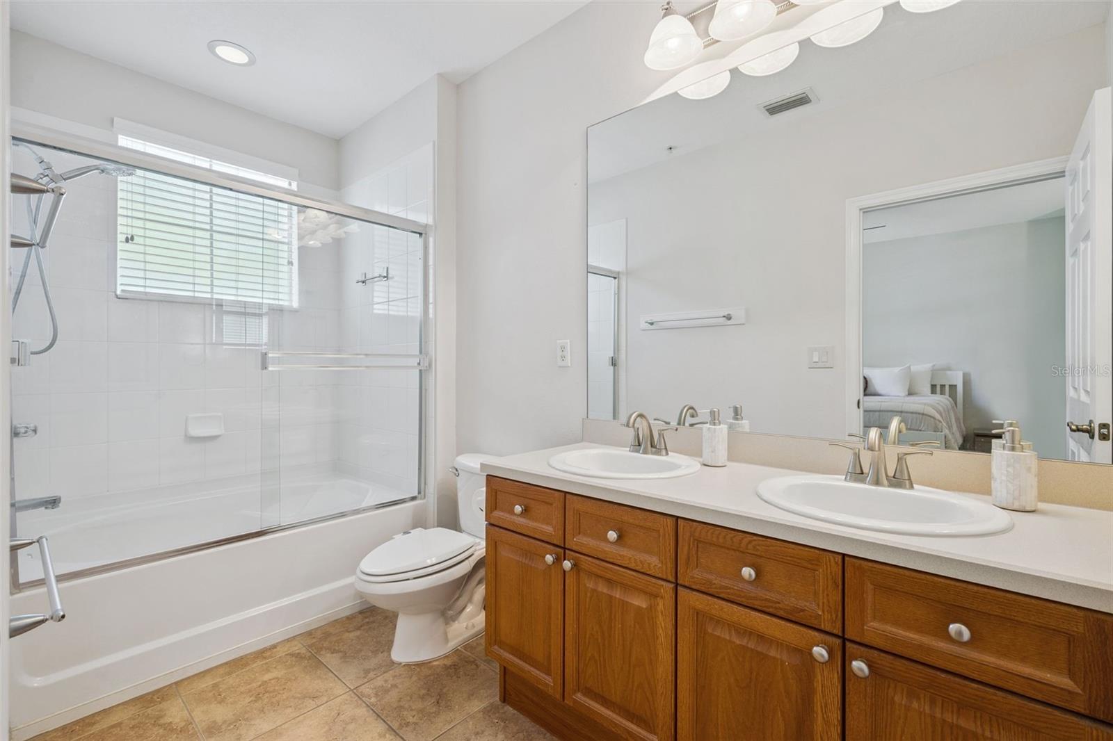 Image 14 of 34 For 8179 Maritime Flag Street 101