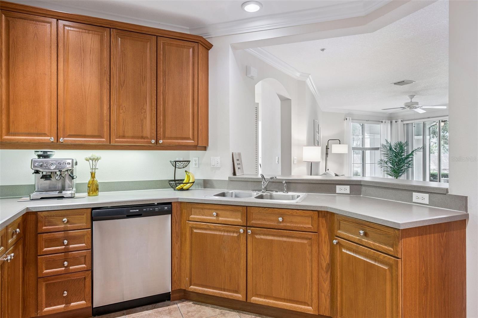 Image 9 of 34 For 8179 Maritime Flag Street 101