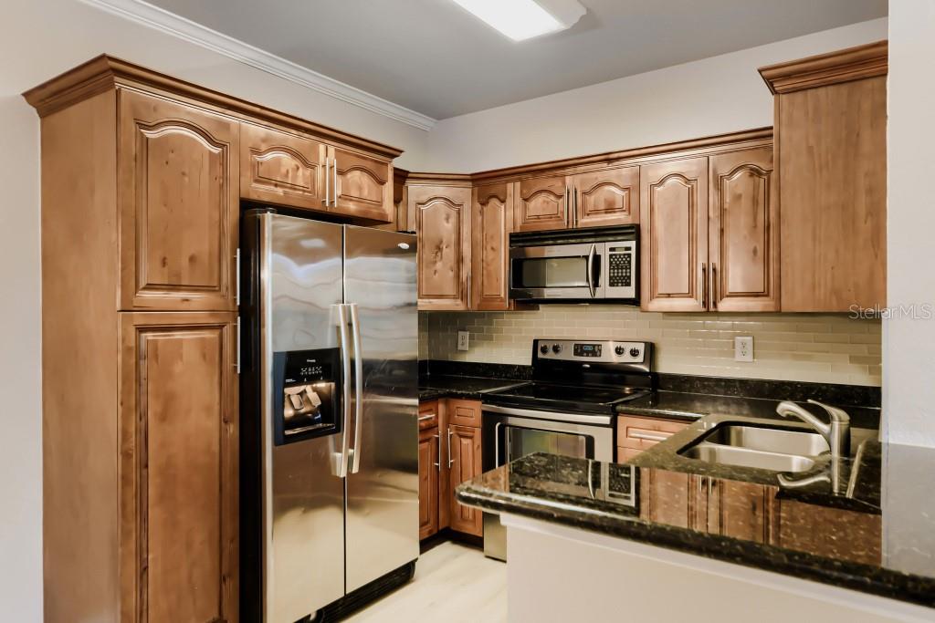 Image 6 of 25 For 2624 Robert Trent Jones Drive 633