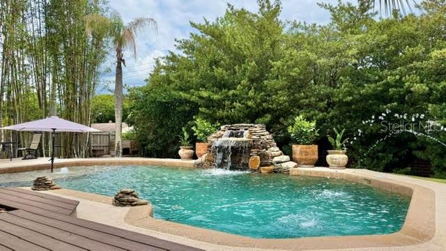 Image 25 of 28 For 108 Temple Drive