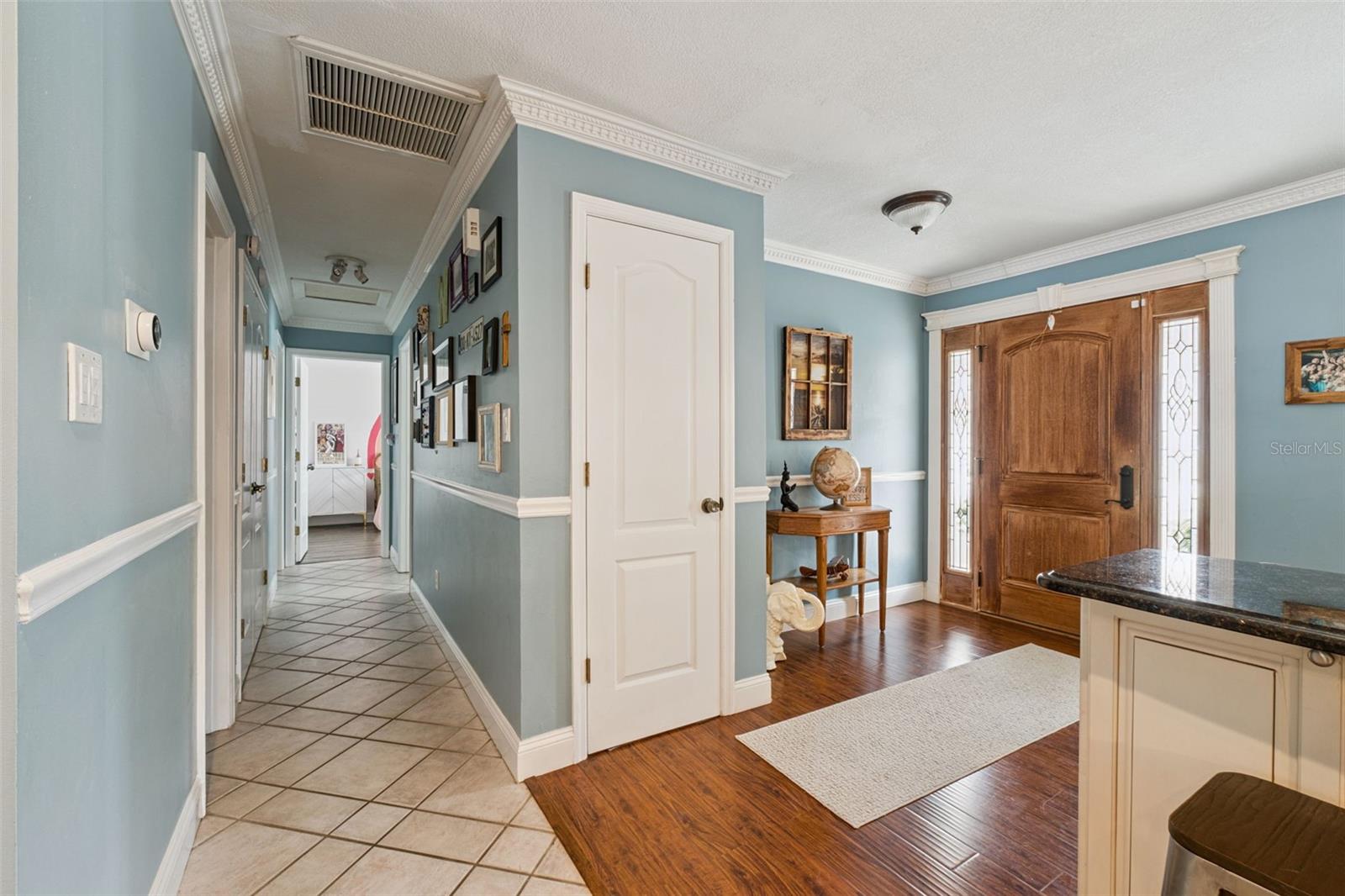 Image 4 of 28 For 108 Temple Drive