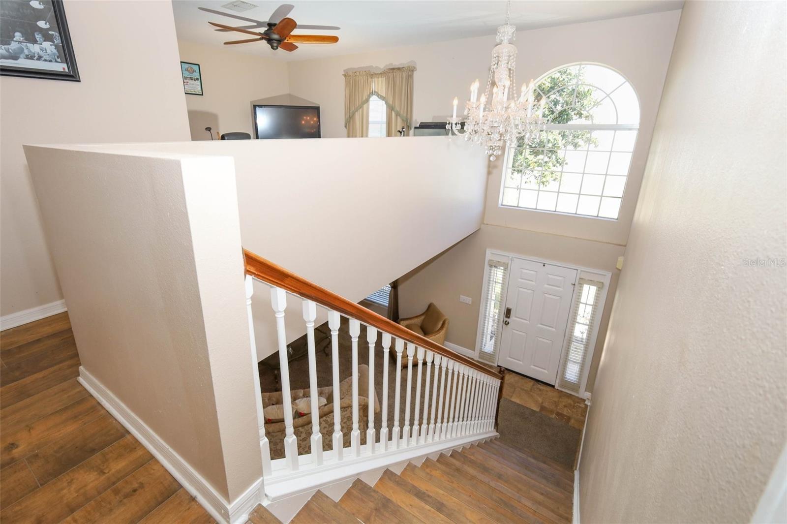 Image 19 of 42 For 210 Pinefield Drive