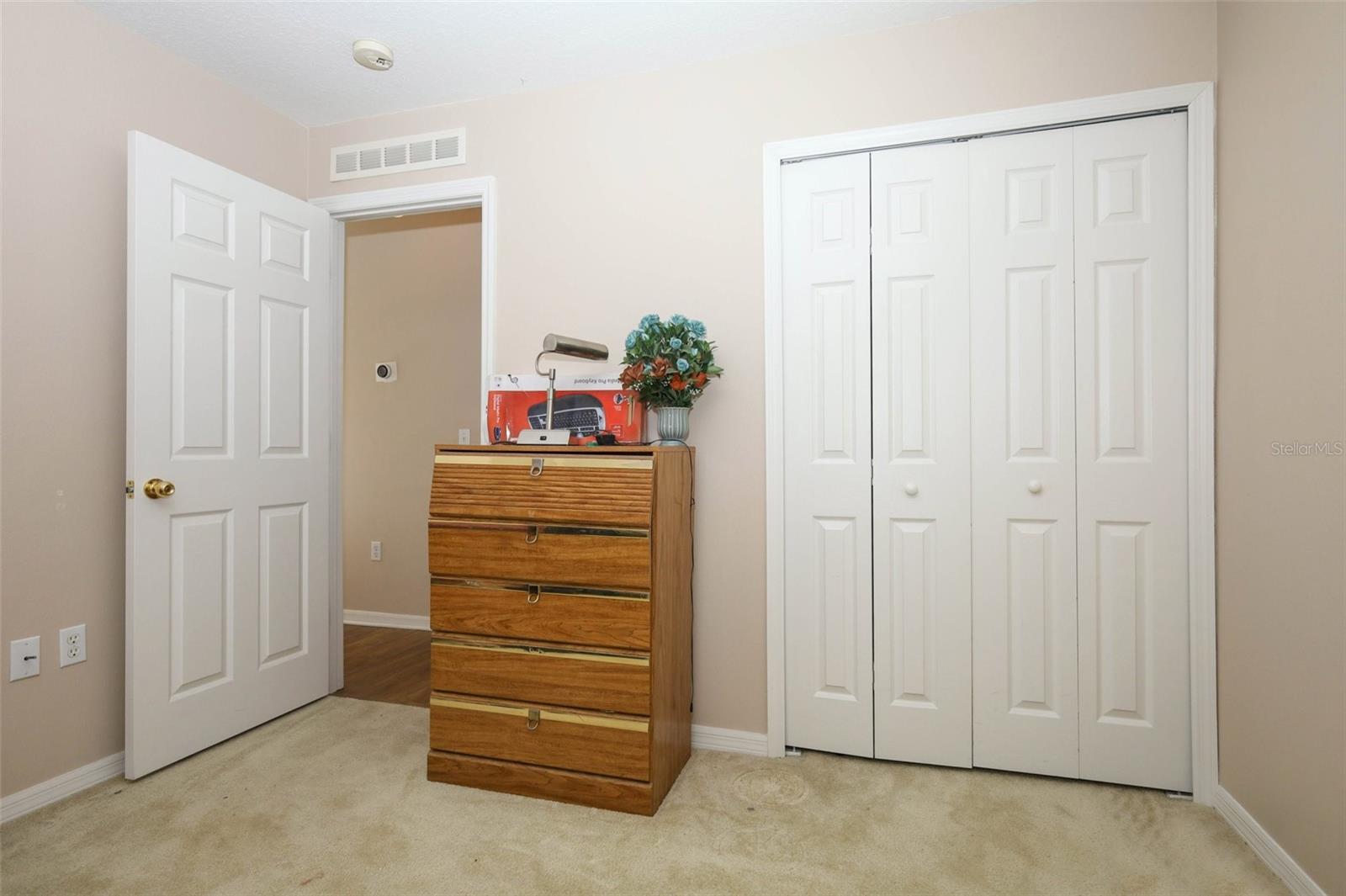 Image 36 of 42 For 210 Pinefield Drive