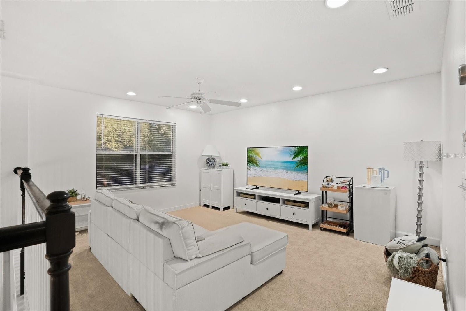 Image 14 of 30 For 248 Longhirst Loop