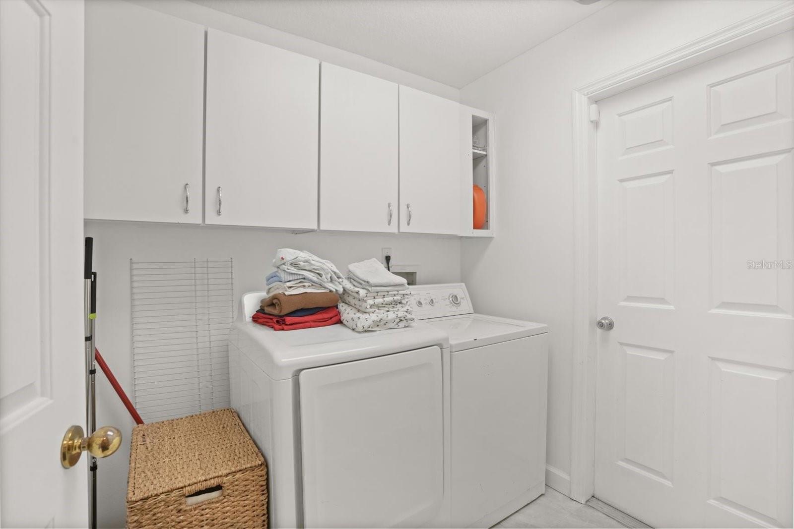 Image 17 of 30 For 248 Longhirst Loop