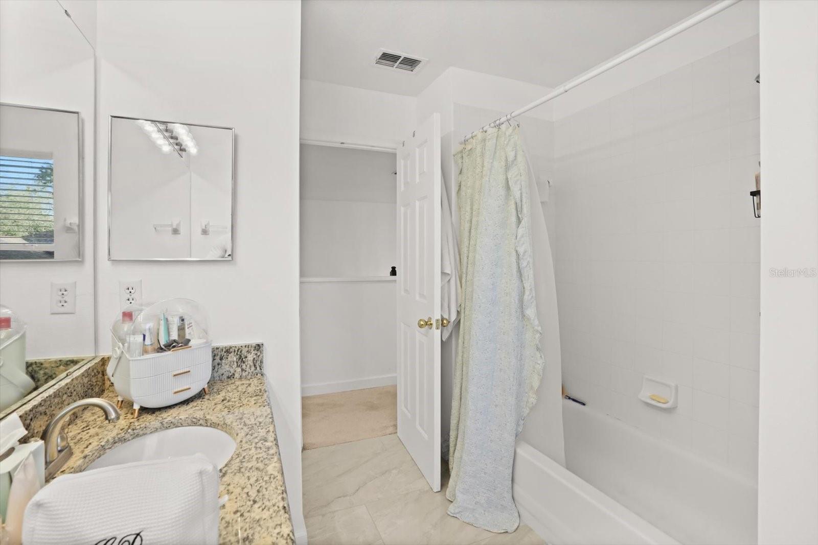 Image 19 of 30 For 248 Longhirst Loop