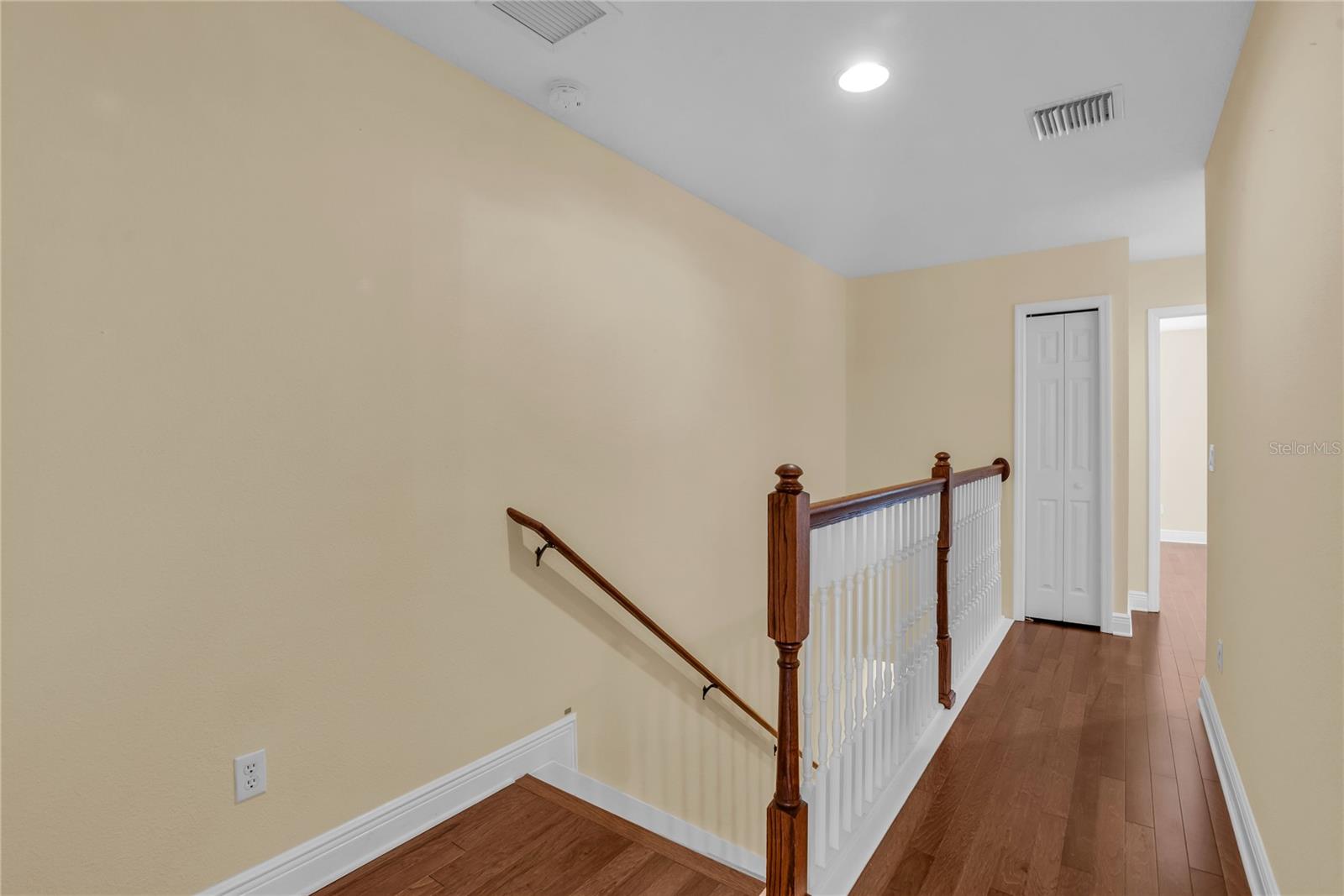 Image 22 of 43 For 1393 Benevolent Street