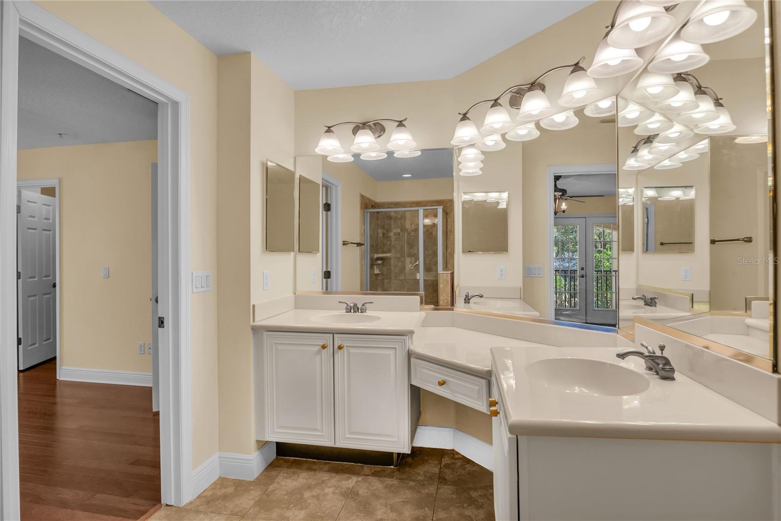 Image 26 of 43 For 1393 Benevolent Street