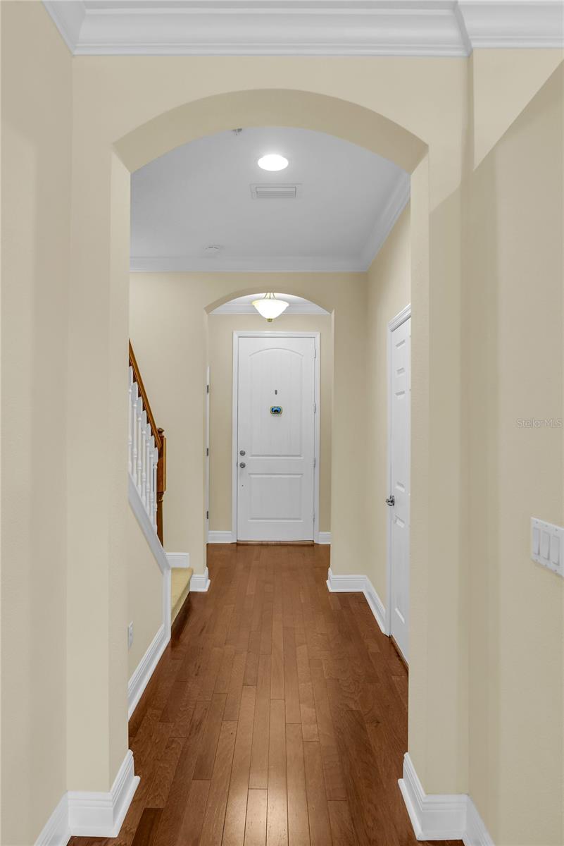 Image 7 of 43 For 1393 Benevolent Street