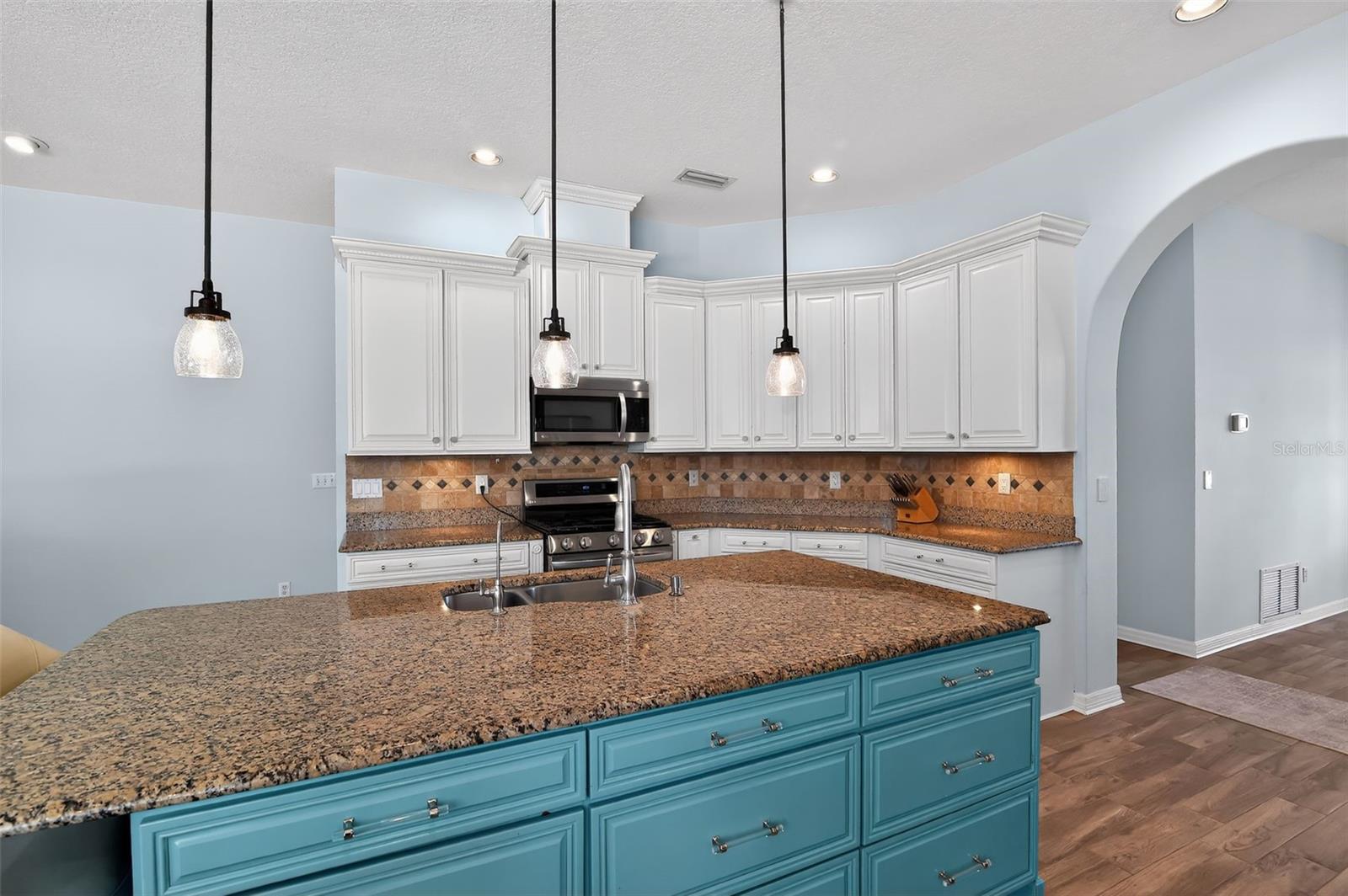 Image 12 of 33 For 2641 Wassum Trail