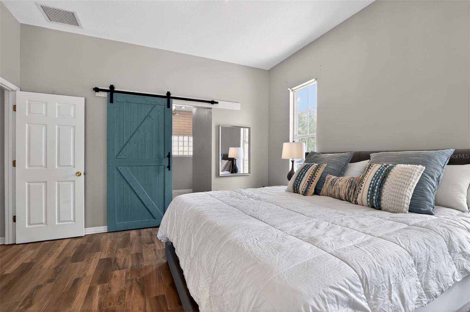 Image 15 of 33 For 2641 Wassum Trail