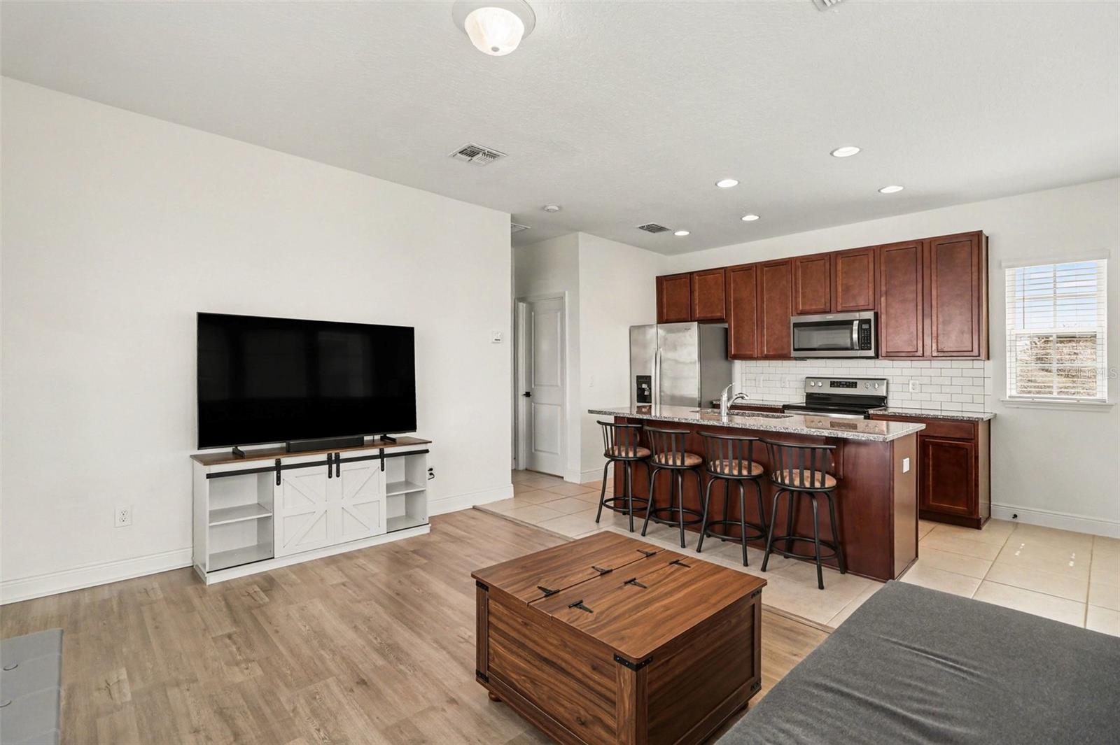 Image 13 of 41 For 8274 Nemours Parkway