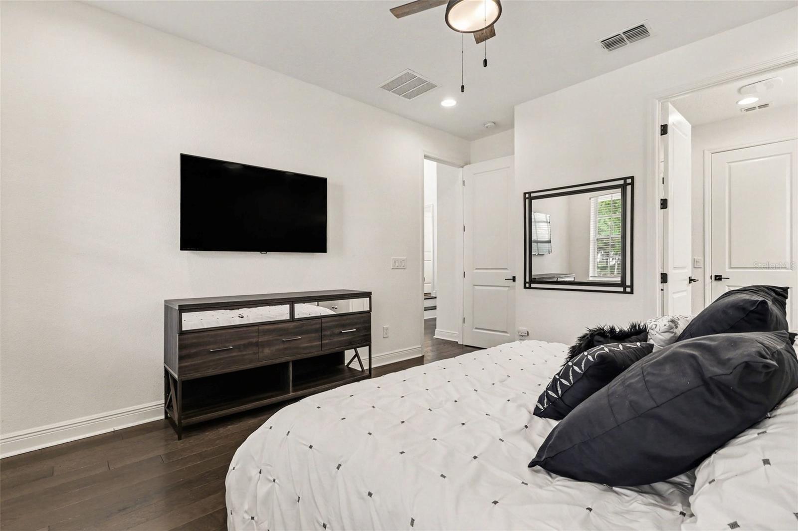 Image 23 of 41 For 8274 Nemours Parkway