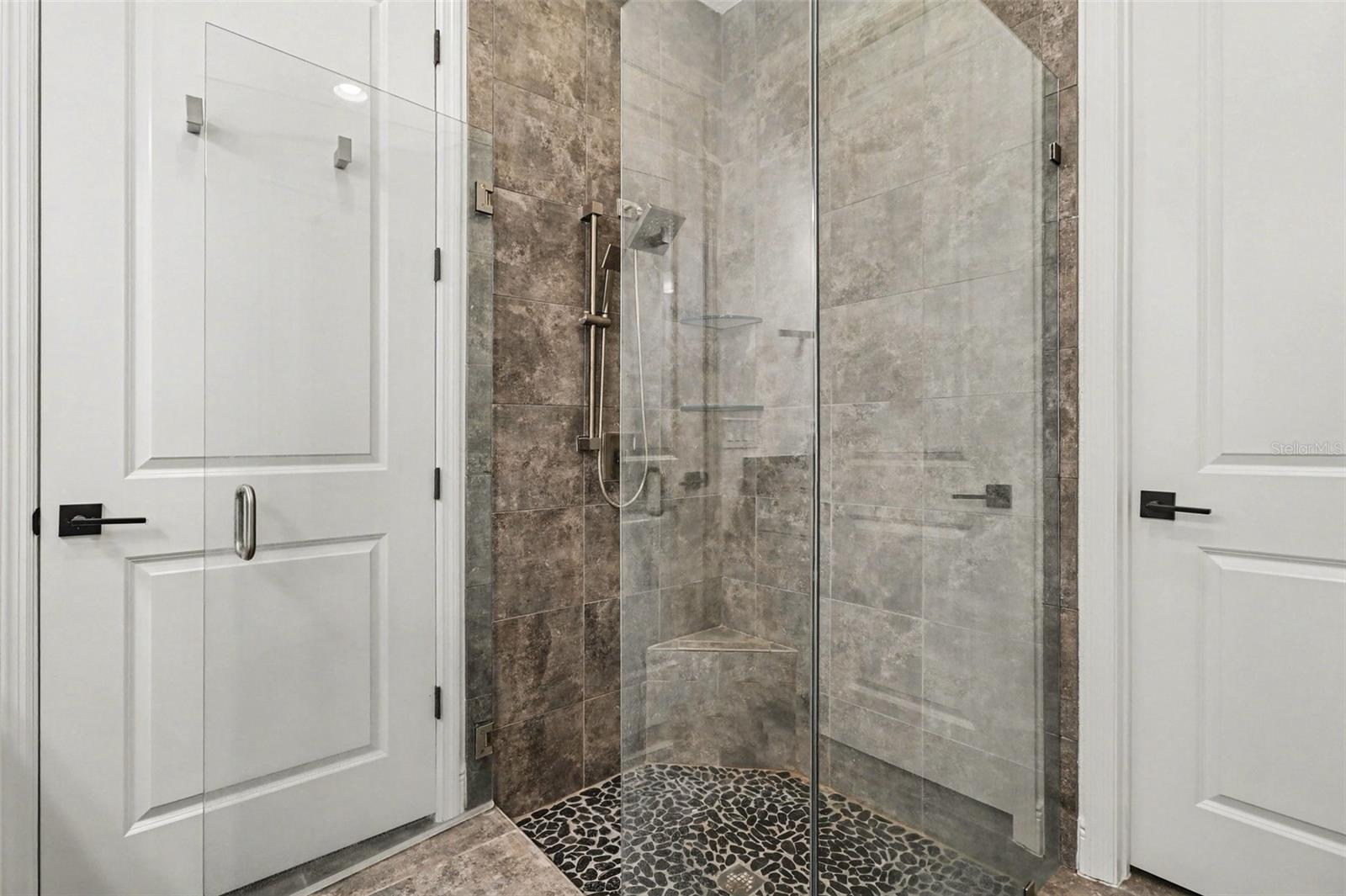 Image 28 of 41 For 8274 Nemours Parkway