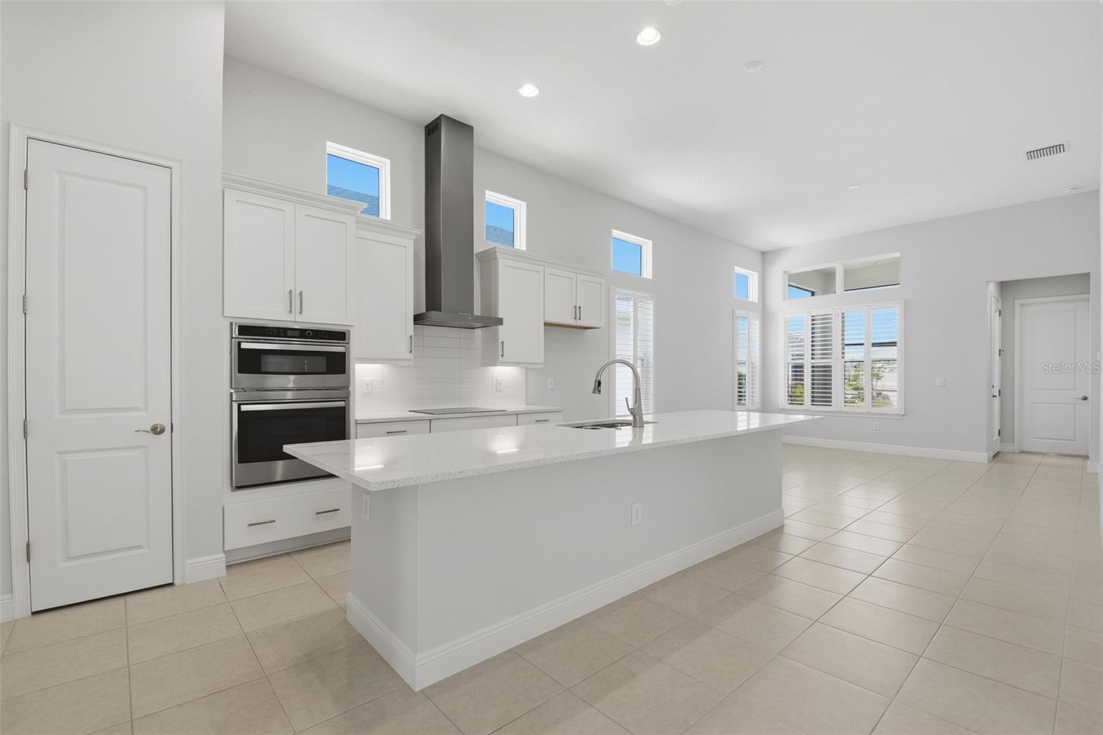 Image 10 of 47 For 28761 Sweet Persimmon Drive