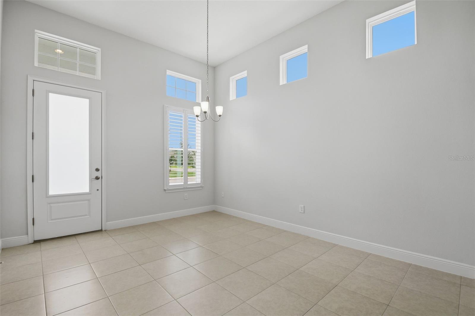 Image 12 of 47 For 28761 Sweet Persimmon Drive