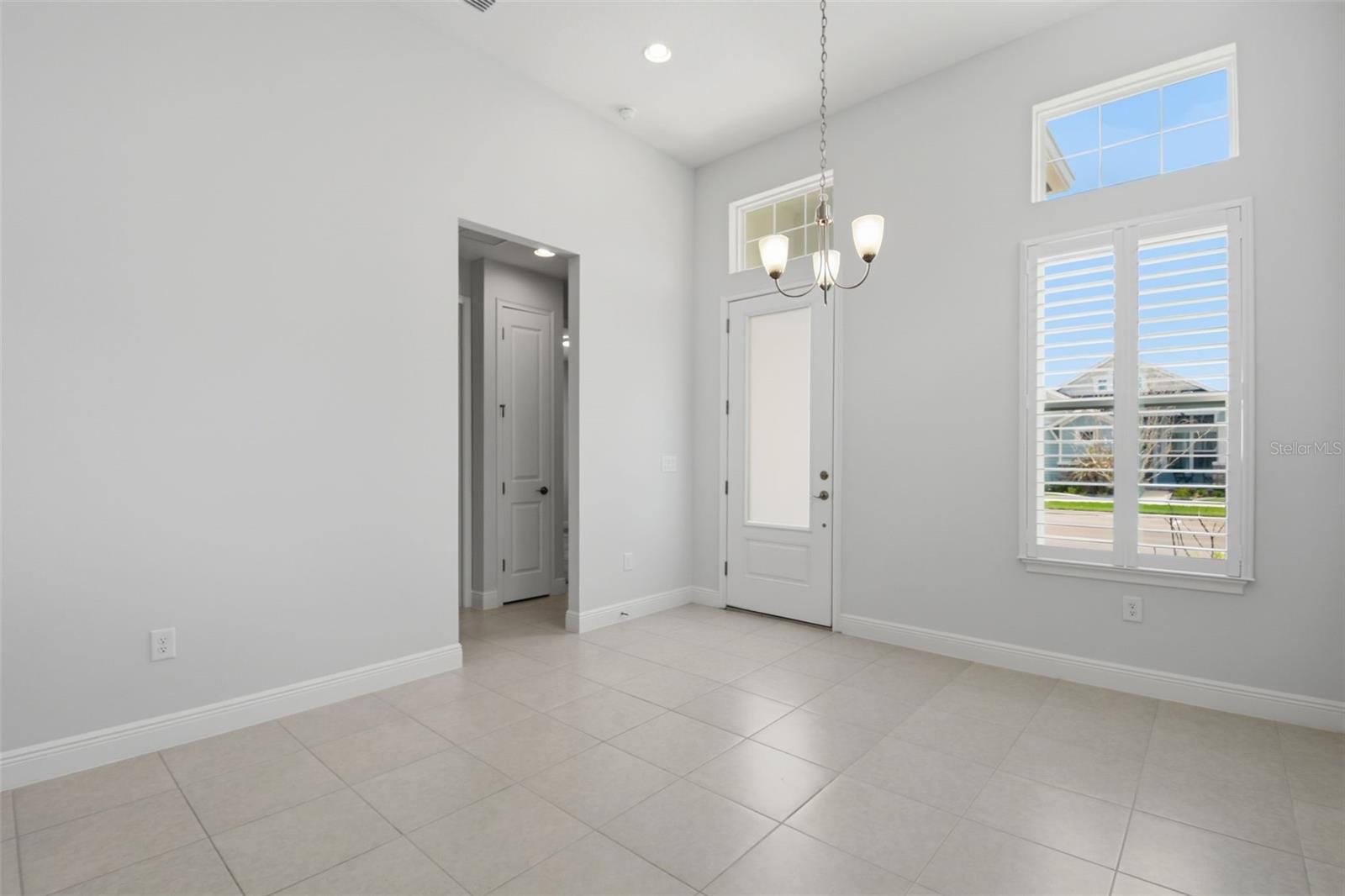 Image 13 of 47 For 28761 Sweet Persimmon Drive