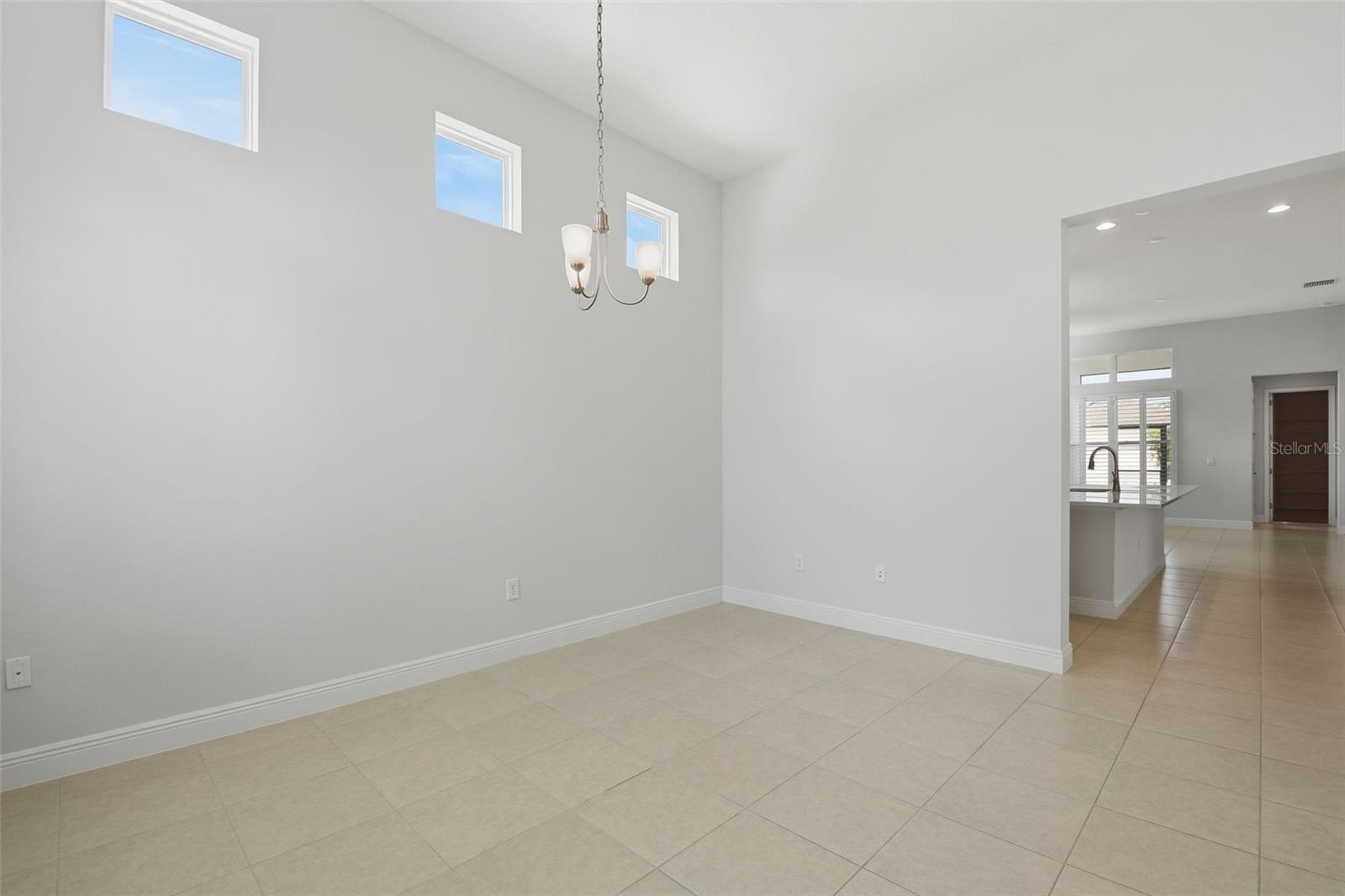 Image 17 of 47 For 28761 Sweet Persimmon Drive