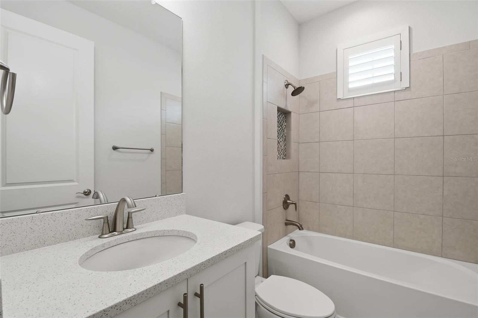 Image 31 of 47 For 28761 Sweet Persimmon Drive