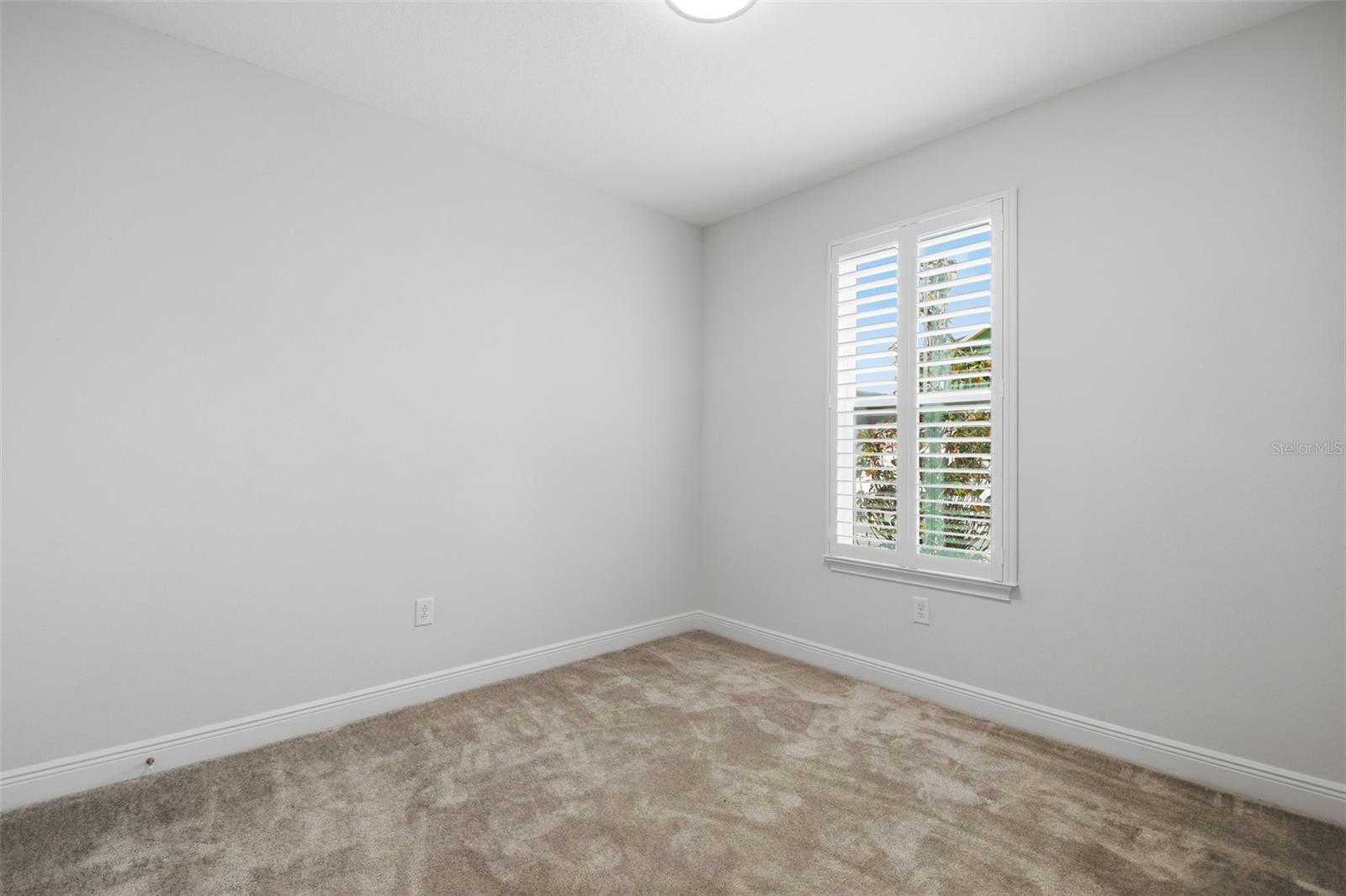 Image 33 of 47 For 28761 Sweet Persimmon Drive