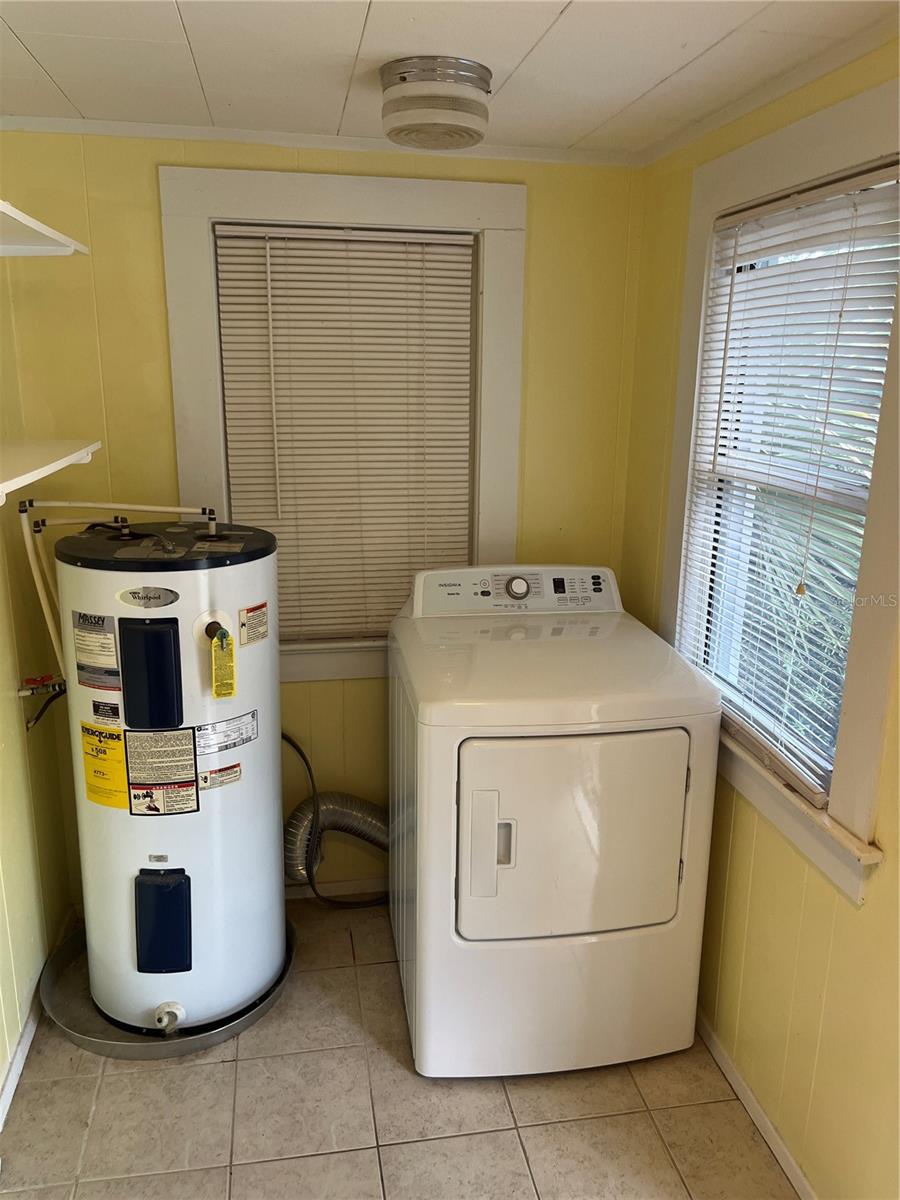 Image 14 of 30 For 3420 Grant Street