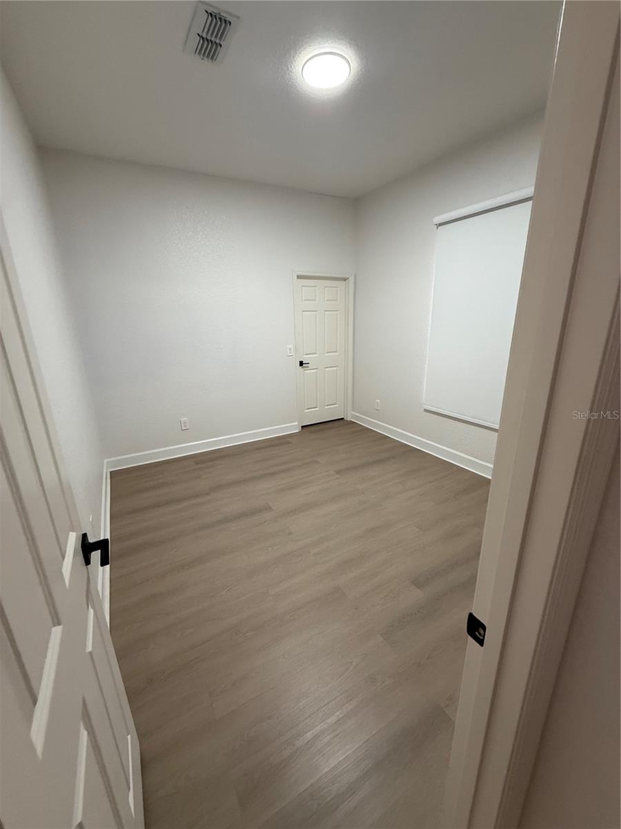 Image 13 of 24 For 13938 Arbor Glen Court