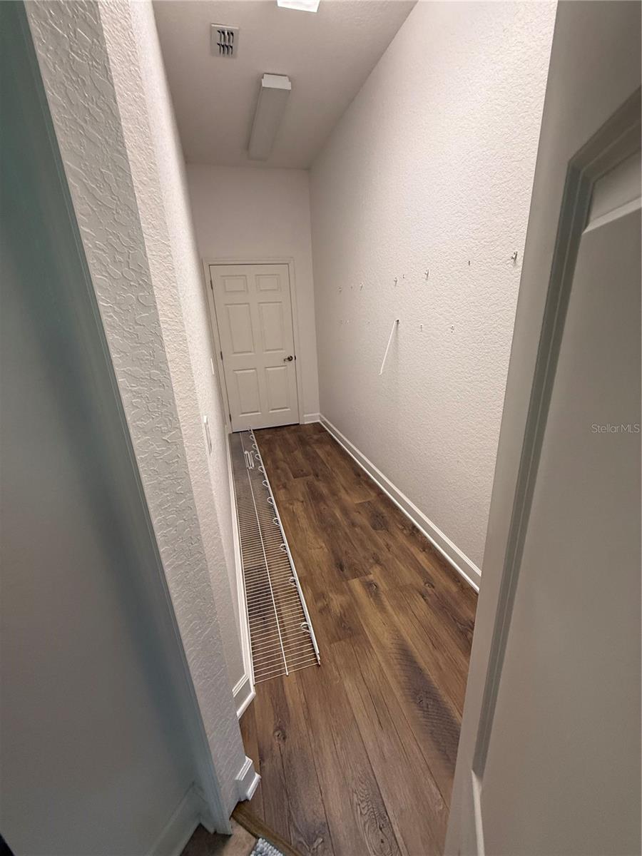 Image 16 of 24 For 13938 Arbor Glen Court