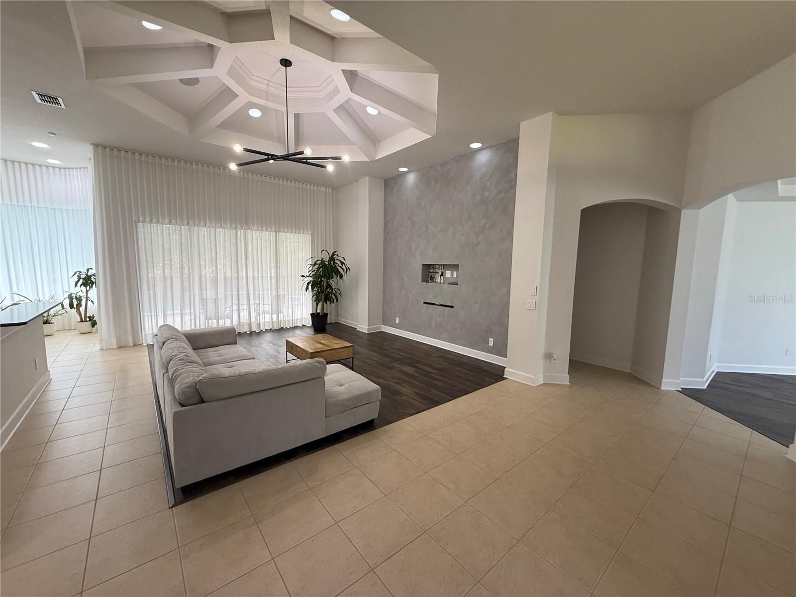 Image 2 of 24 For 13938 Arbor Glen Court