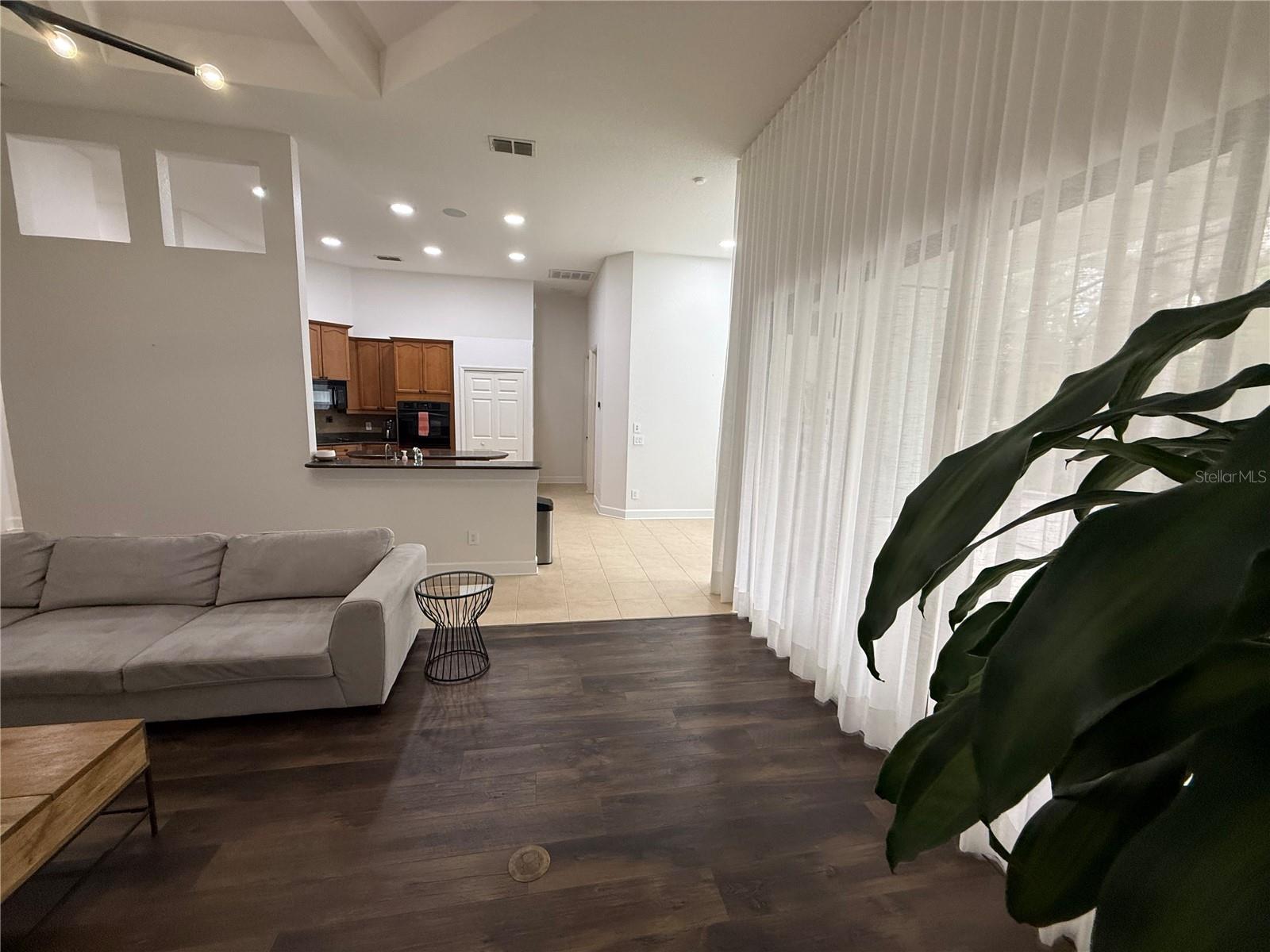 Image 4 of 24 For 13938 Arbor Glen Court