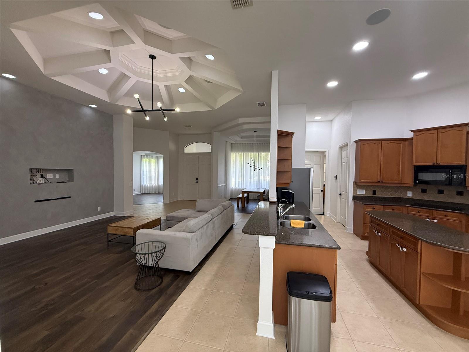 Image 6 of 24 For 13938 Arbor Glen Court