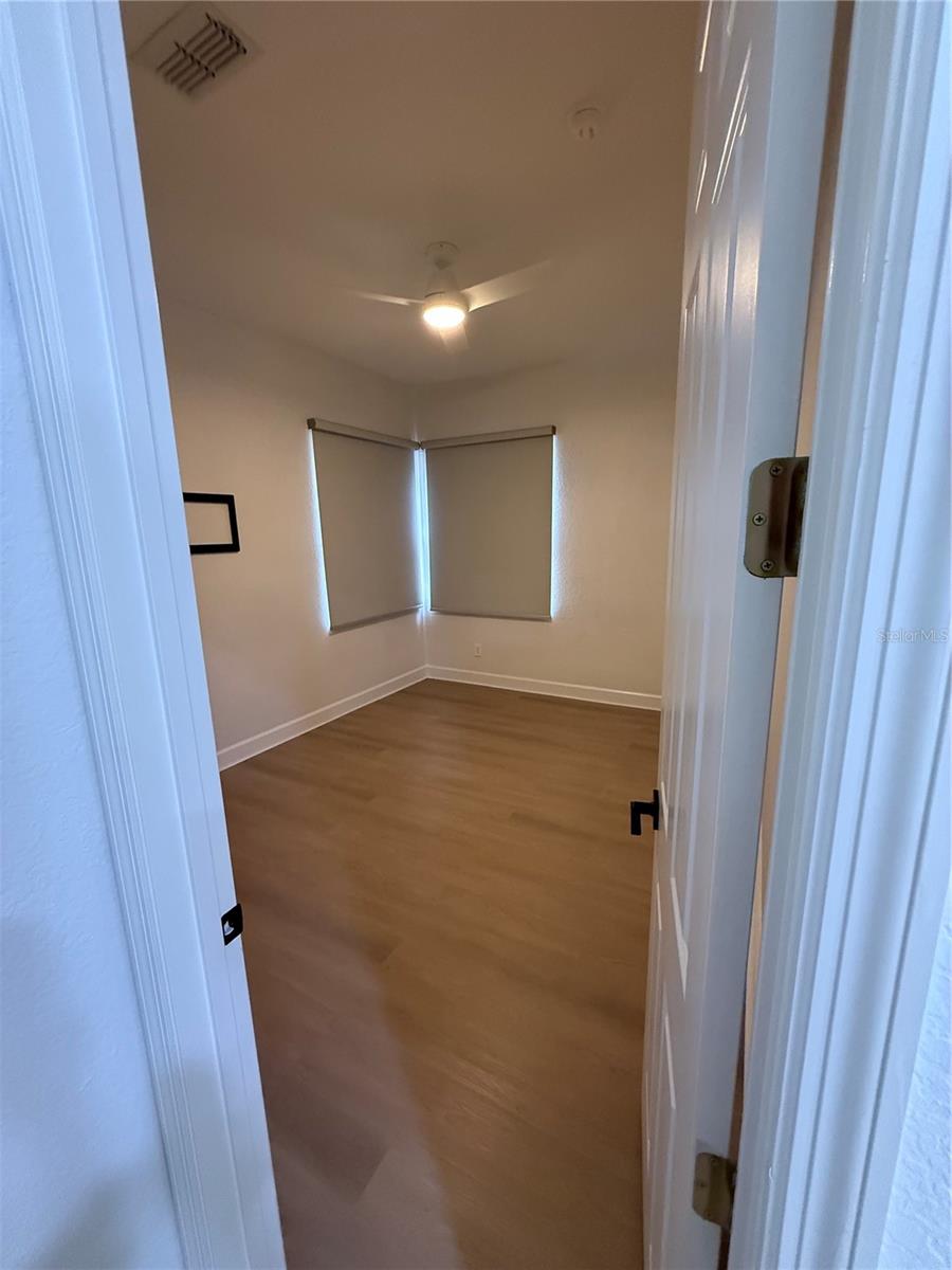 Image 9 of 24 For 13938 Arbor Glen Court